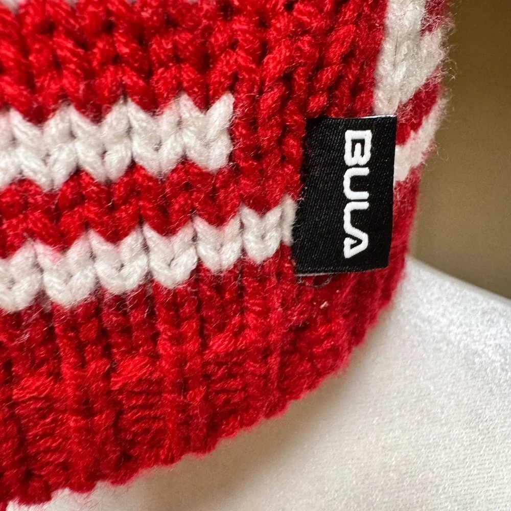 New Bula Big White Beanie Chili Red Knit Pom Hat S/M Made in Canada
